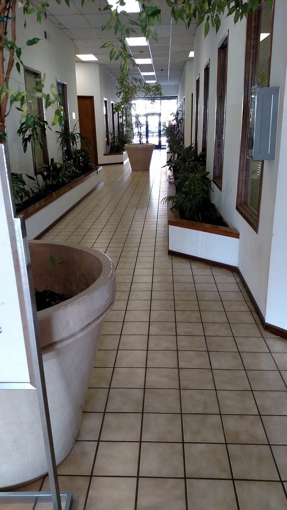 Main Street Office Suites: 525 W Main St, Visalia, CA 93291